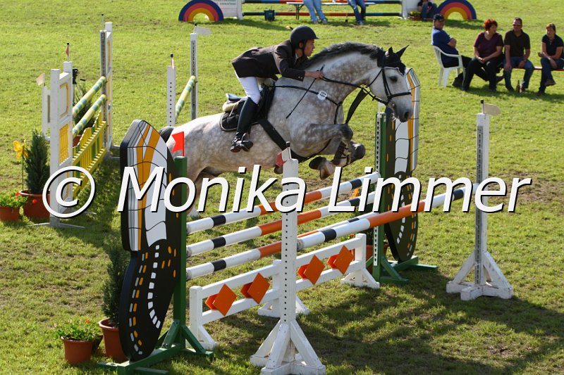 005M5728_Chili Pepper_M Springen.JPG